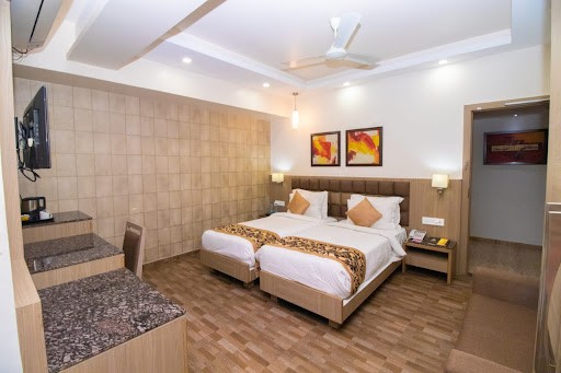 Hotel Nanda Comfort Inn